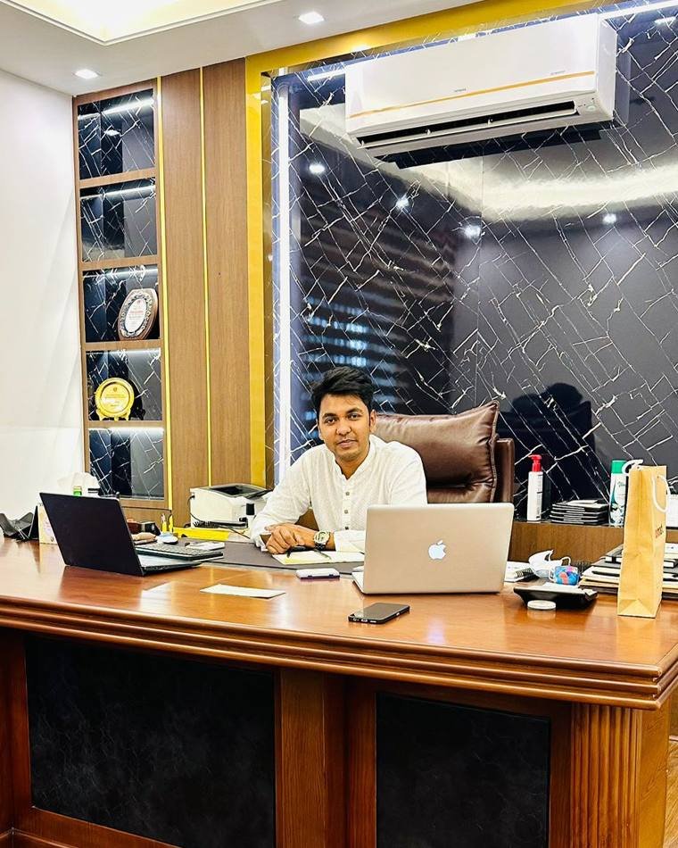 Arifur Rahman Dipu, Proprietor