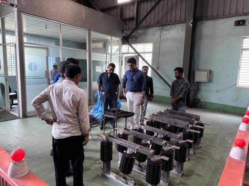 Factory inspection of switchgear